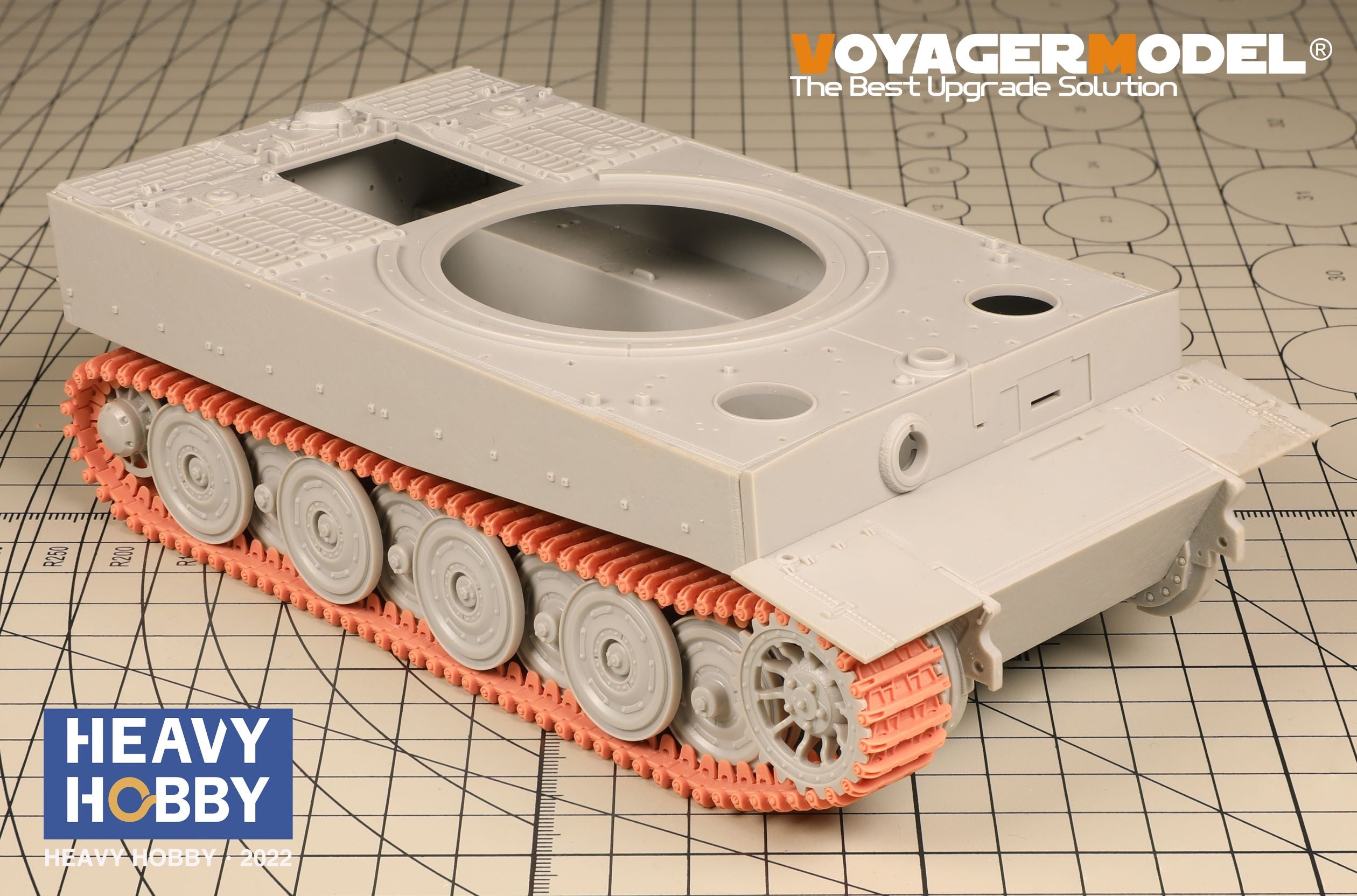 Heavy Hobby 1/35 WWII German Tiger I Transport Type-VK36.01 Workable Tracks | 6973146480095