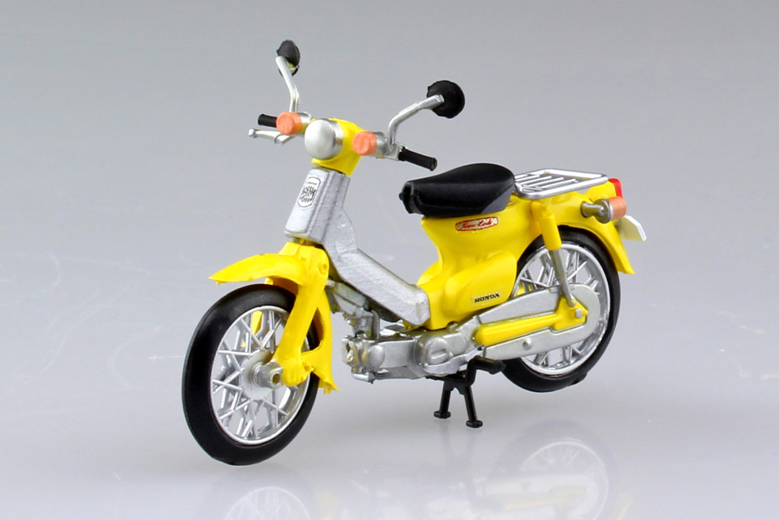 Aoshima 1/32 Honda Super Cub collection, Blind Box of 8