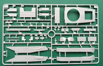 Bronco Models 1/35 A17 Vickers Tetrarch Mkl / MkICS Light Tank | 6970162330076