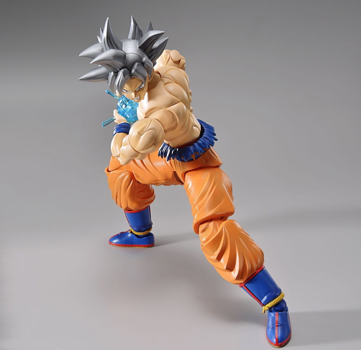 Bandai Figure-Rise Standard Dragon Ball Super Son Goku Ultra Instinct | 045557109899