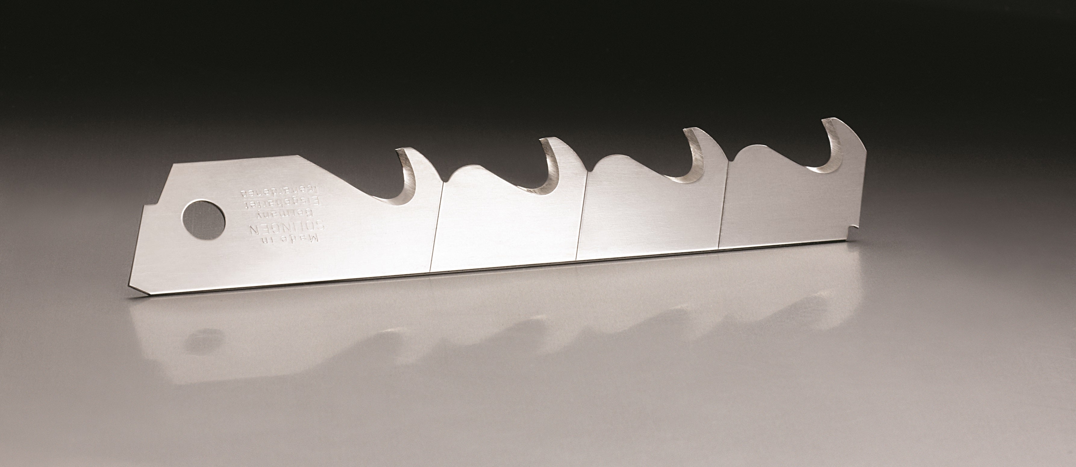 OLFA 18mm HD Silver Hook Snap-Off Blade- 5/pk (LH-20B) | 860005824601