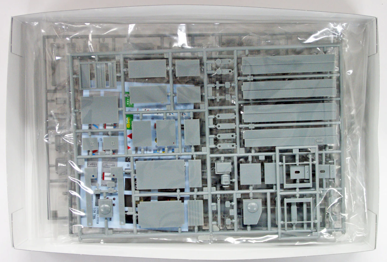 Fujimi 1/24 GT2 No.2 Garage & Tools | 4968728115054