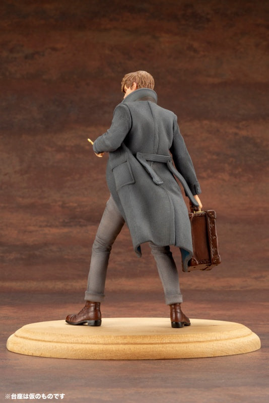 KOTOBUKIYA ARTFX+ Newt Scamander | 190526014046