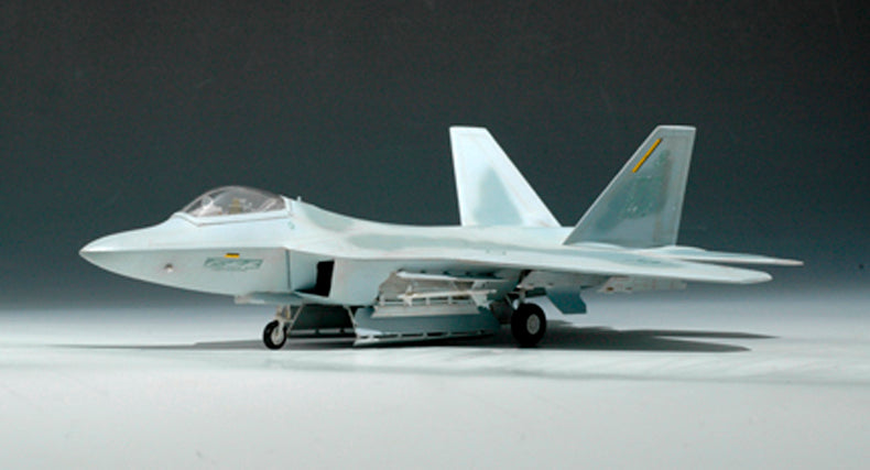 Hobby Boss 1/72 F-22A 'Raptor' | 6939319202109