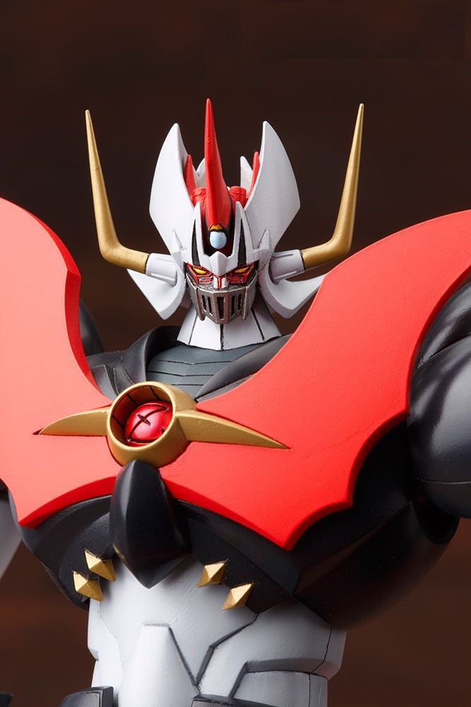 Kotobukiya Mazinger Z - Mazinkaiser (9.06 Inch Tall approx) Full Action Model Kit | 190526036147