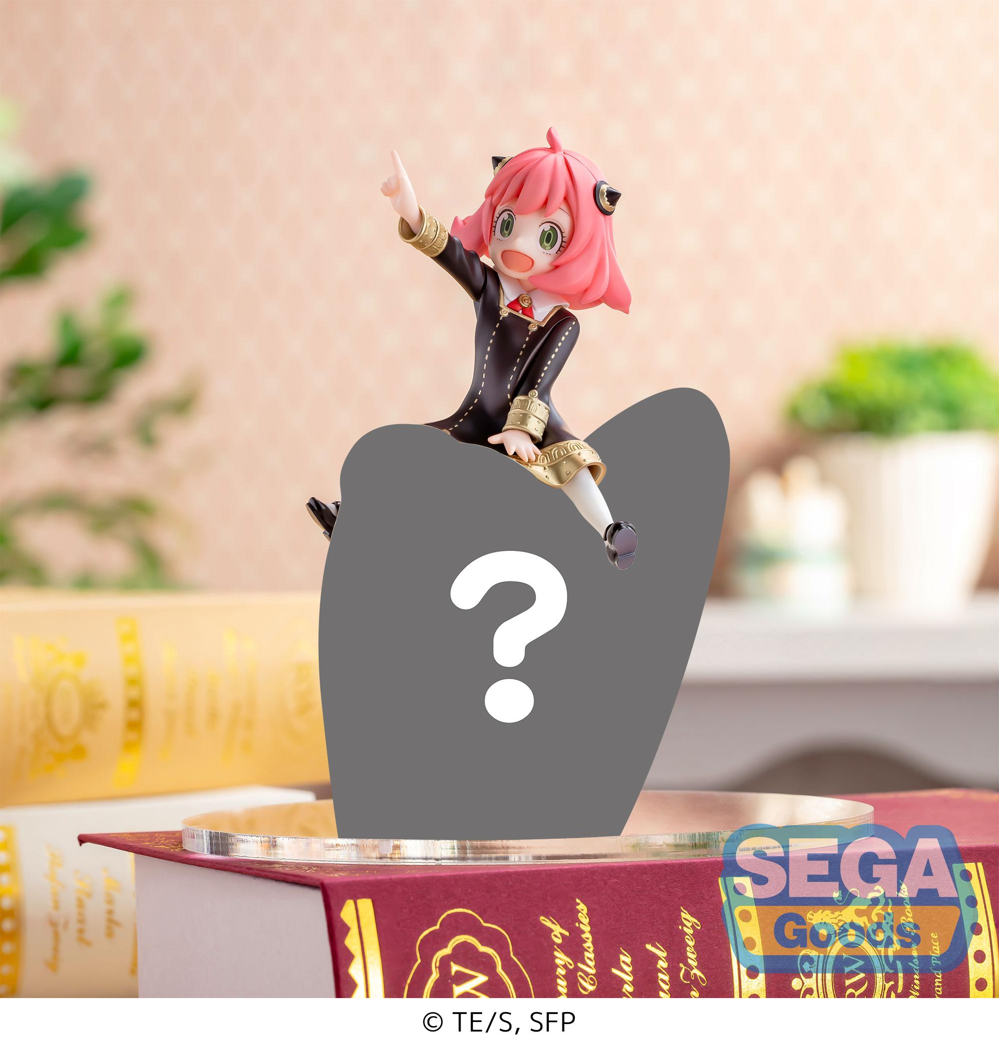Spy x Family Series Anya Forger & PM Figure | 4570001962592