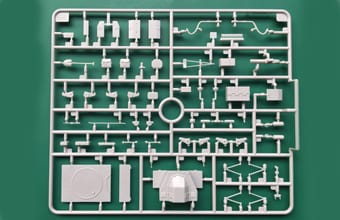 Bronco Models 1/35 A17 Vickers Tetrarch Mkl / MkICS Light Tank | 6970162330076