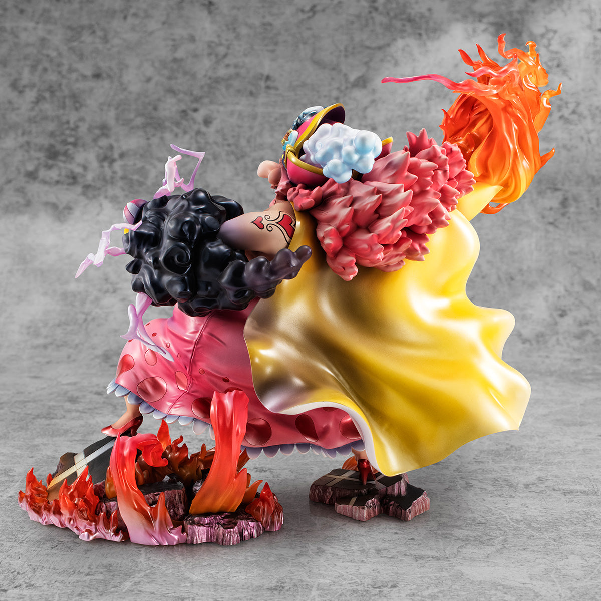 MegaHouse Portrait.Of.Pirates ONE PIECE“SA-MAXIMUM” Great Pirate “Big Mom”Charlotte Linlin | 4535123716331