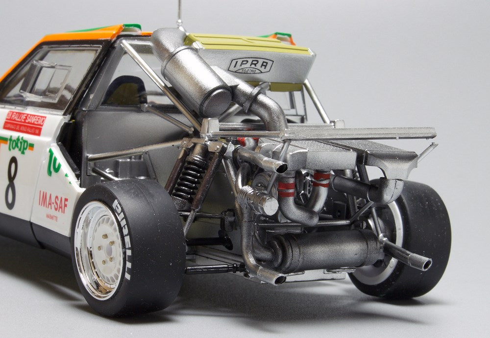 Platz NuNu 1/24 LANCIA Delta S4 Totip, Vehicle | 4545782061000