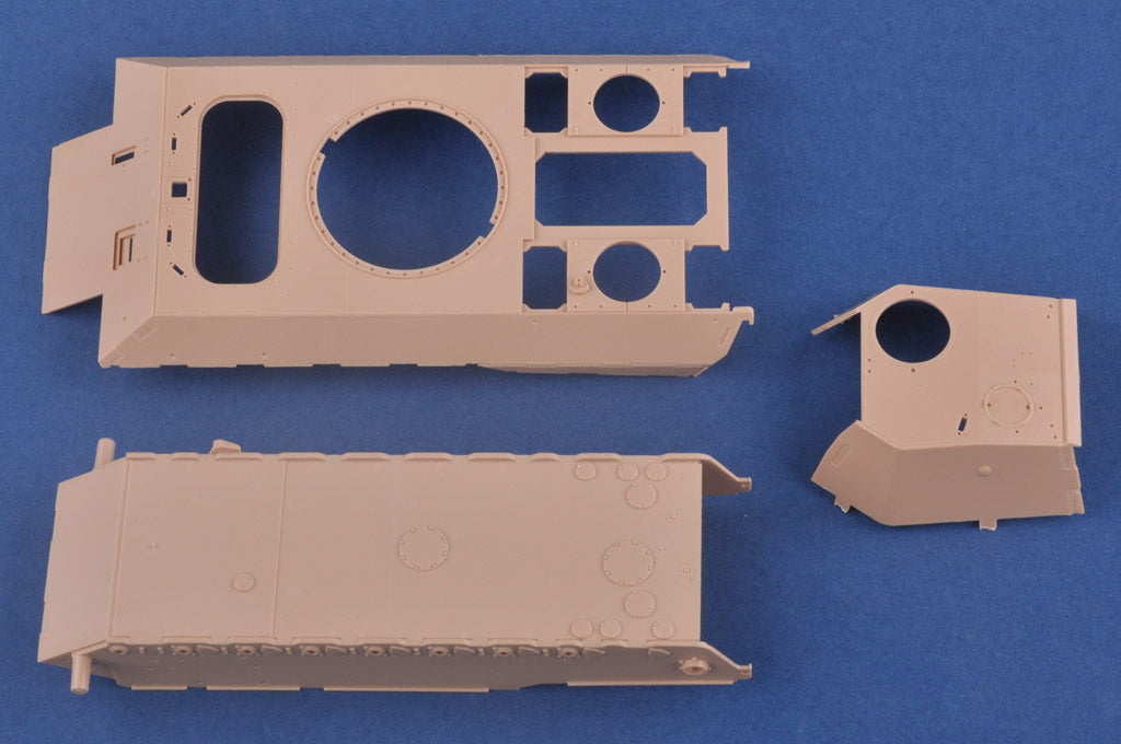 Hobby Boss 1/35 German Sd.Kfz.171 PzKpfw Ausf A with Zimmerit | 6939319245069