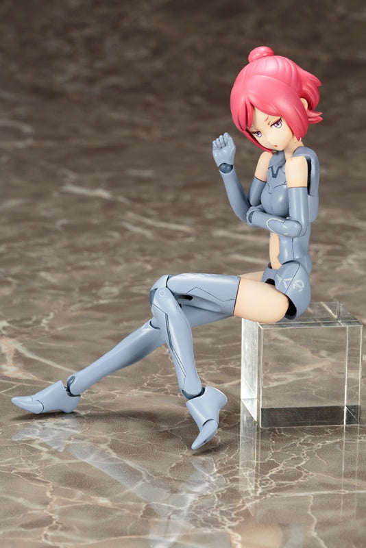 Kotobukiya 1/1 Sol Hornet Low Visibility, Megami Device Action Figure Kit | 190526007758