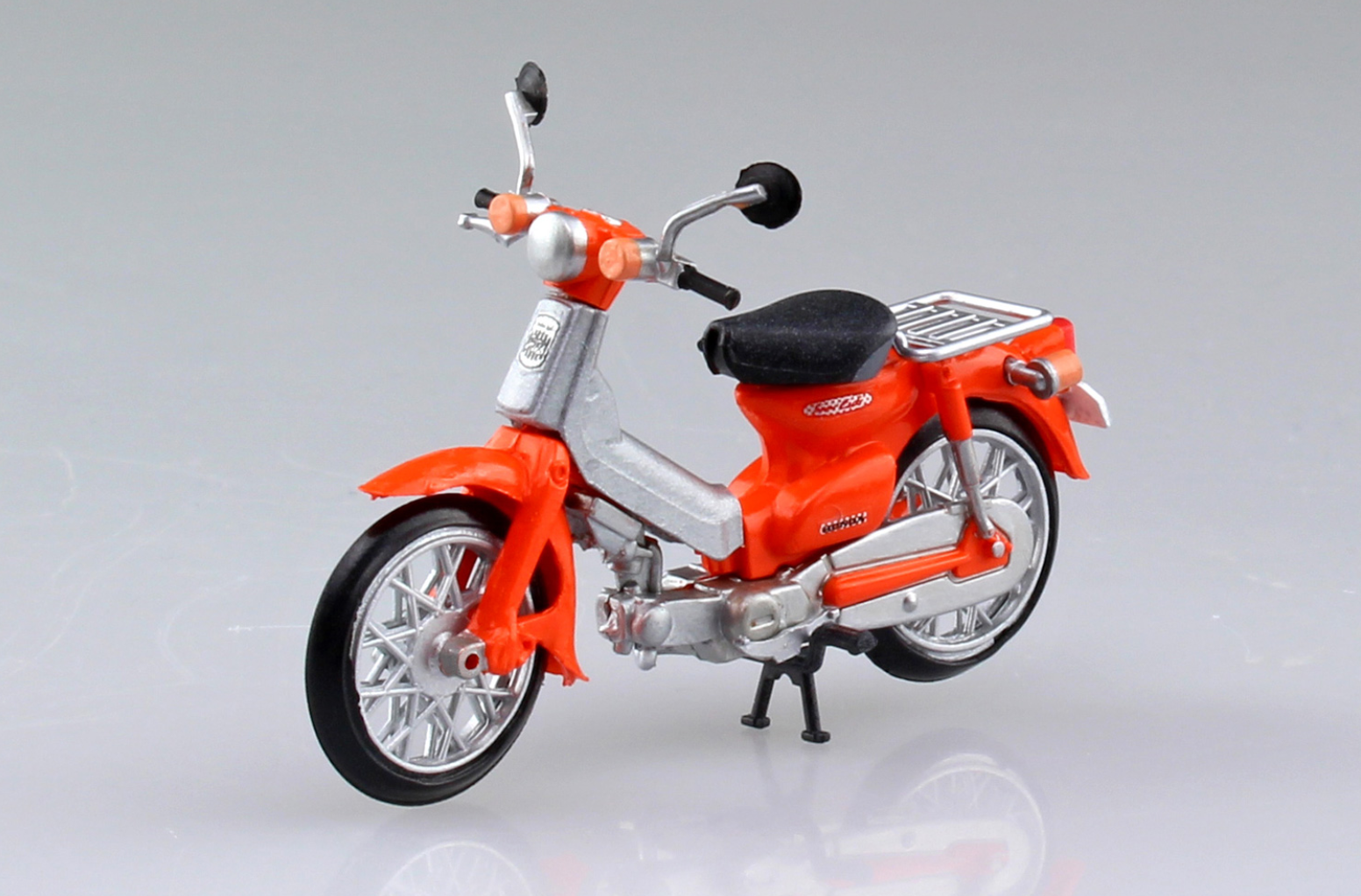 Aoshima 1/32 Honda Super Cub collection, Blind Box of 8