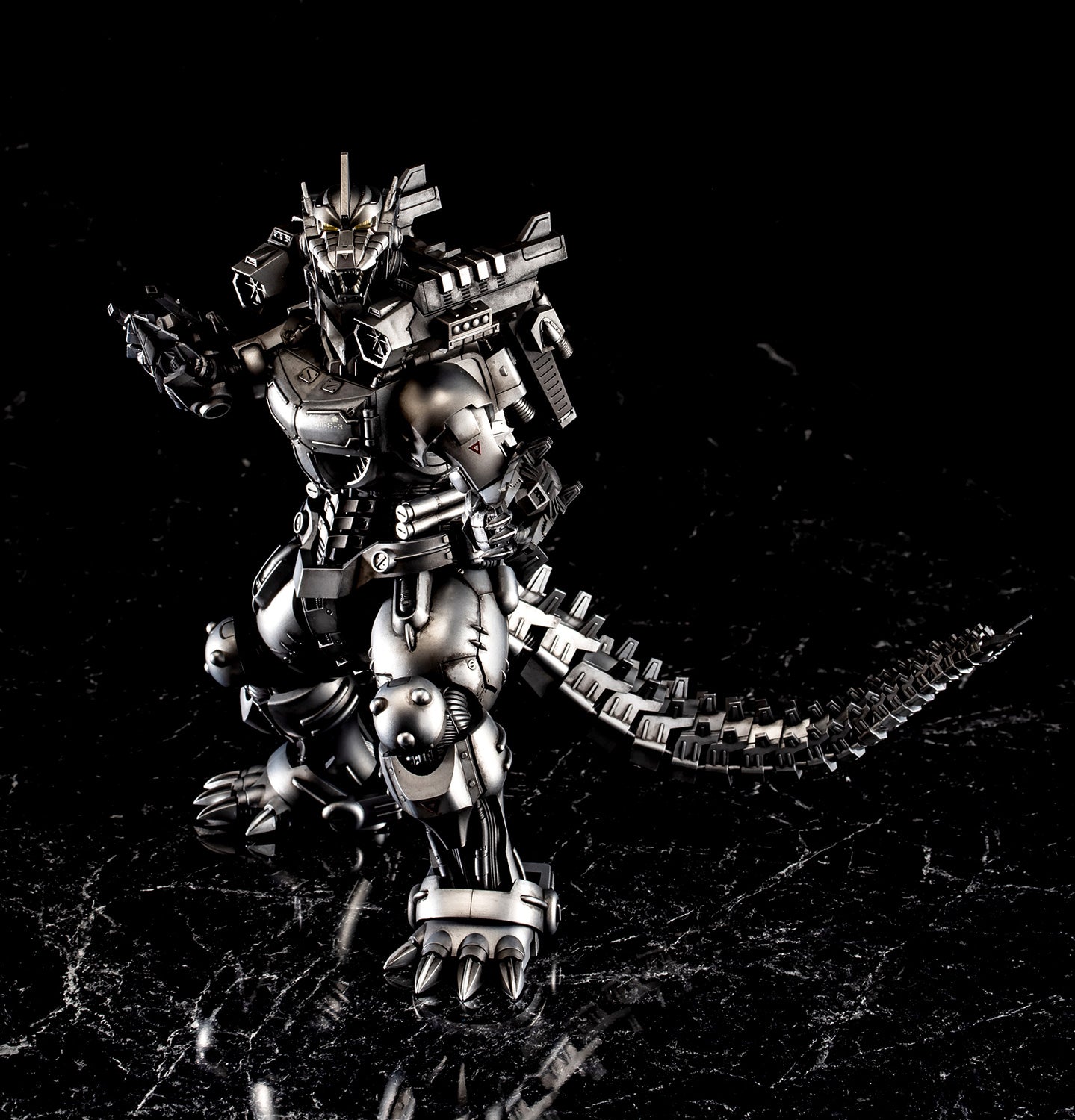 Aoshima Mechagodzilla KIRYU Heavy Armor (9.45 Inch approx) | 4905083058800