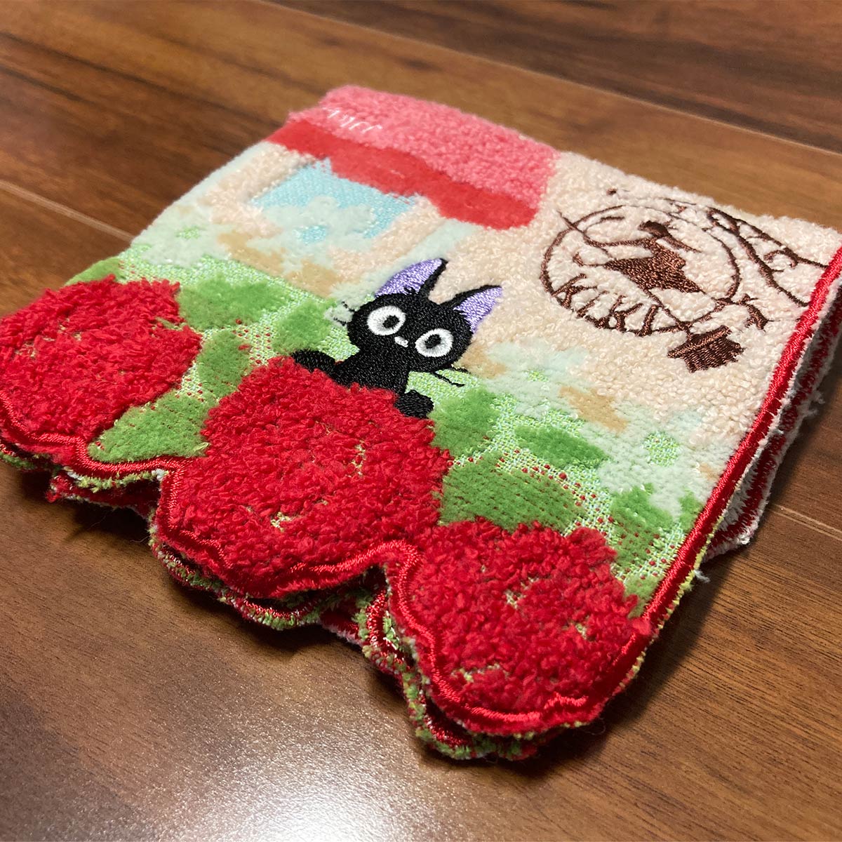 Marushin Jiji Flower Maison Mini Towel 'Kiki's Delivery Service' | 4992272546309