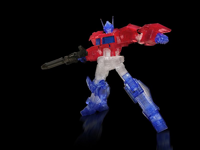 Flame Toys Furai Model Optimus Prime IDW (Clear Ver) 'Transformers' | 4897054513695