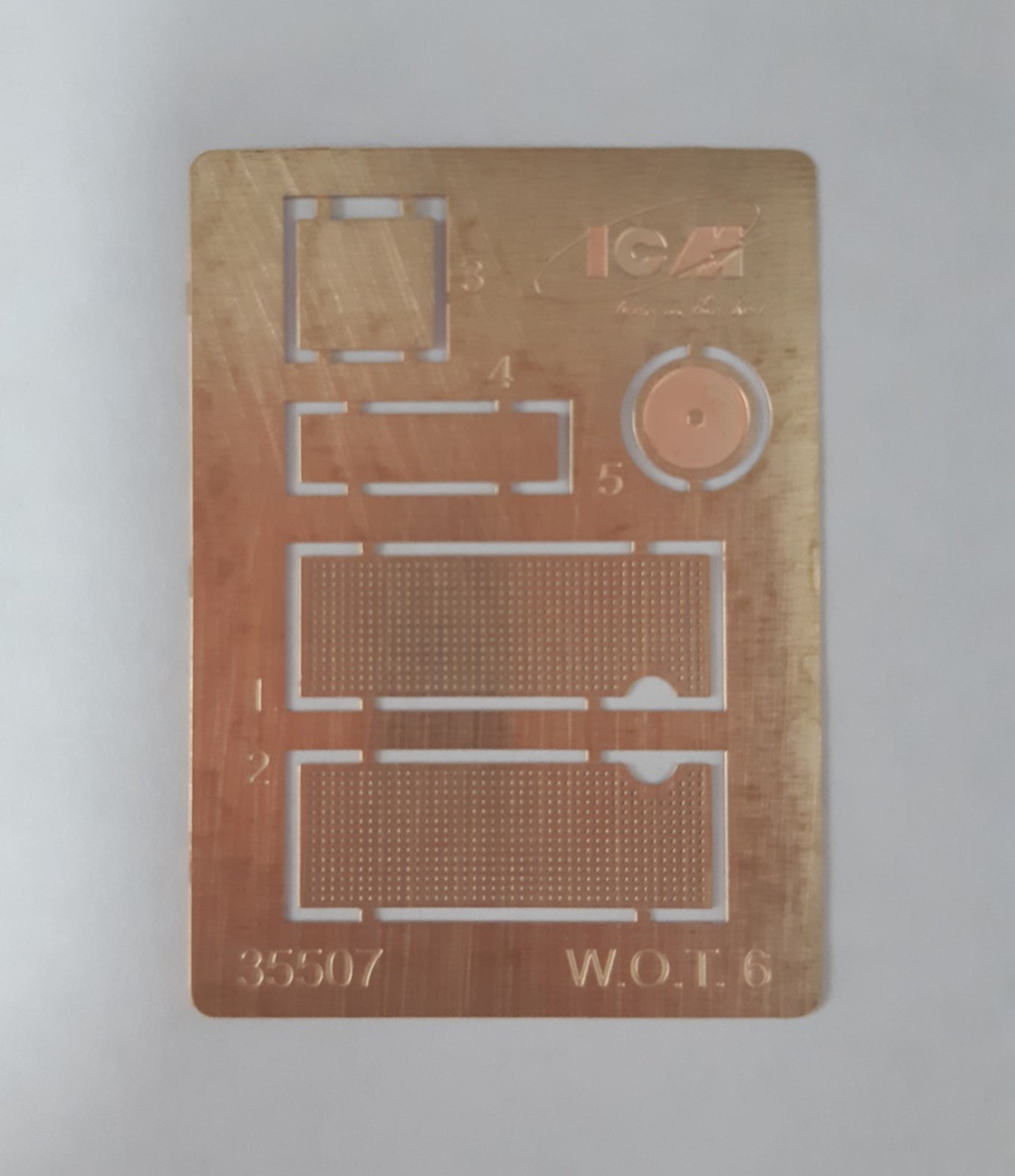 ICM 1/35 Model W.O.T. 6, WWII British Truck (100% new molds) | 4823044405114