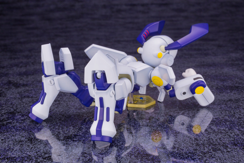 Kotobukiya 1/6 Medarot Series KWG05-C Dorcus, Plastic Model Kit | 190526031883