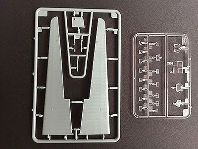 Bronco Models 1/72 DFS230V-6 Light Assault Glider w/ Deceleration Rocket Aircarft | 6970162330434