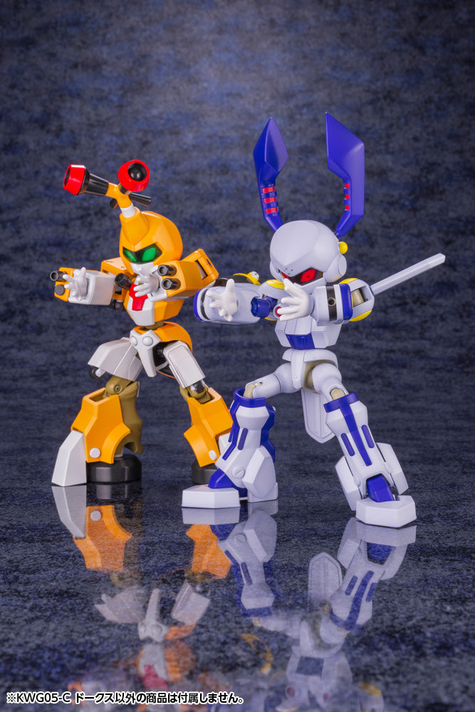 Kotobukiya 1/6 Medarot Series KWG05-C Dorcus, Plastic Model Kit | 190526031883