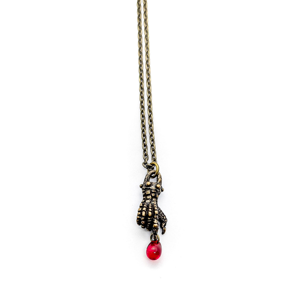 16 directions Dragon's Dogma 2 Dragon Hand Pendant | 4571675895056