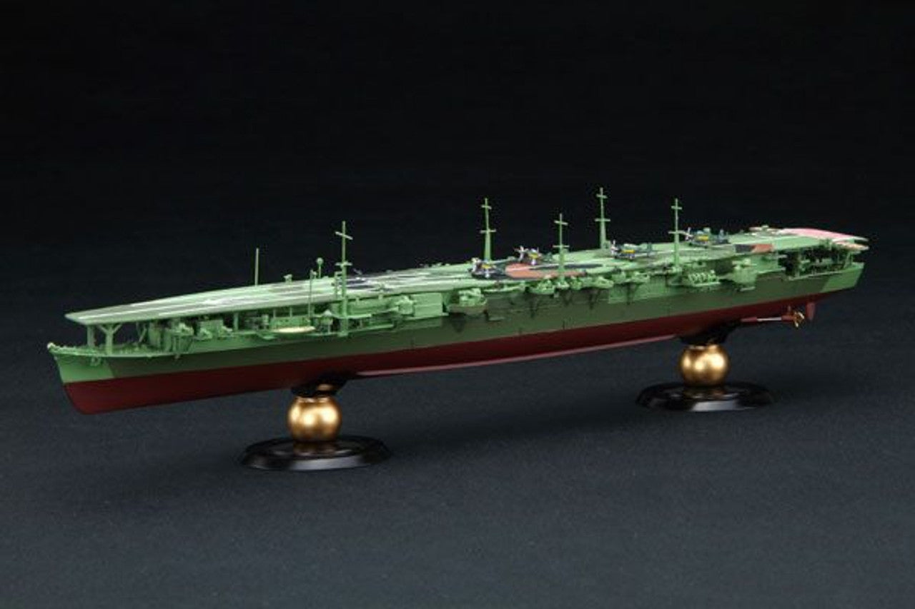 Fujimi 1/700 IJN Aircraft Carrier Zuiho 1944 Full Hull Model
