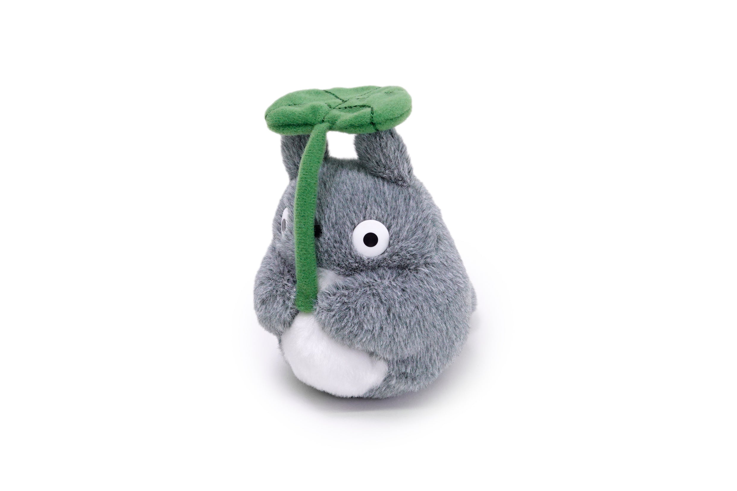 Sun Arrow Studio Ghibli Plush Totoro with Leaf Beanbag (S) "My Neighbor Totoro" | 45557143633