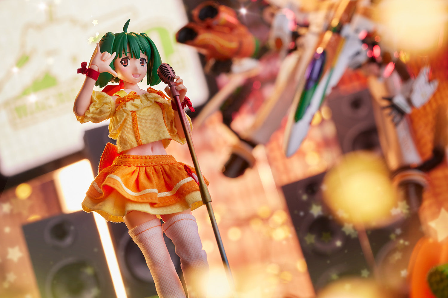 Aoshima V.F.G. Macross F VF-25F Messiah Ranka Lee Macross 40th Anniversary(4905083064252)
