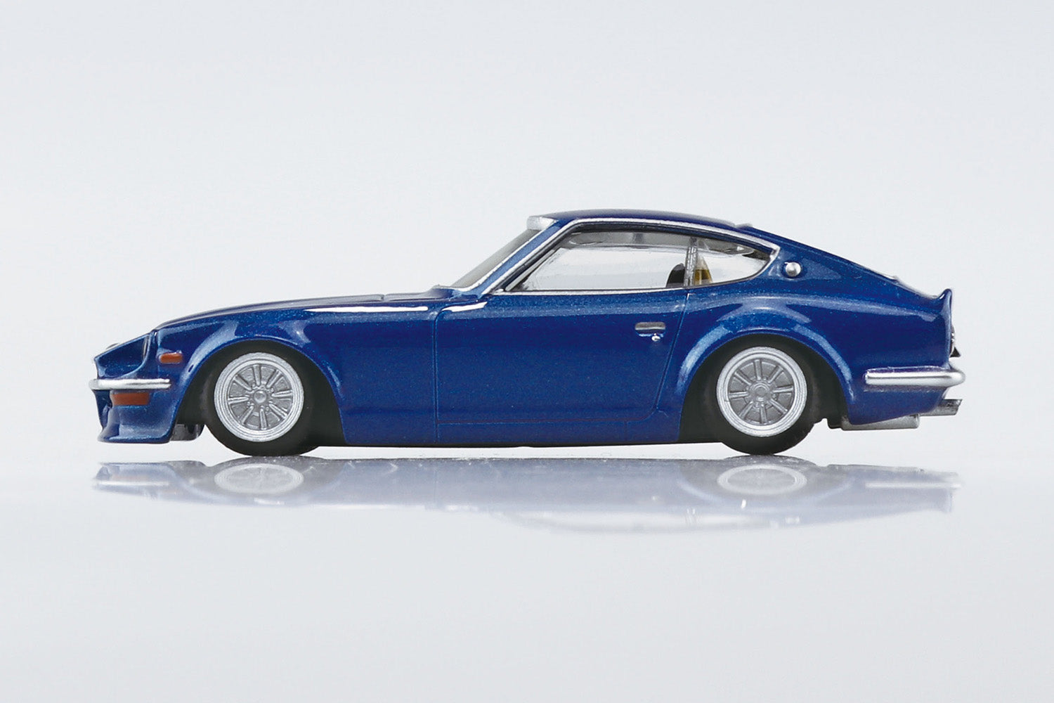 Aoshima 1/64 Mini Car Grand Champion Collection Part.14, Blind Box of 12