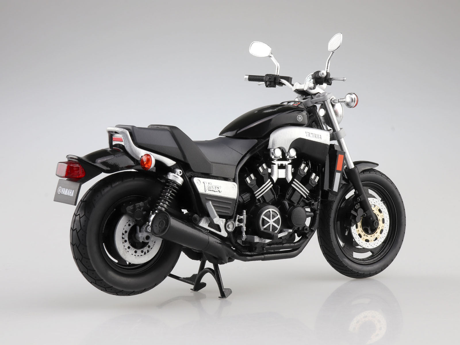 Aoshima 1/12 Yamaha Vmax Black 2
