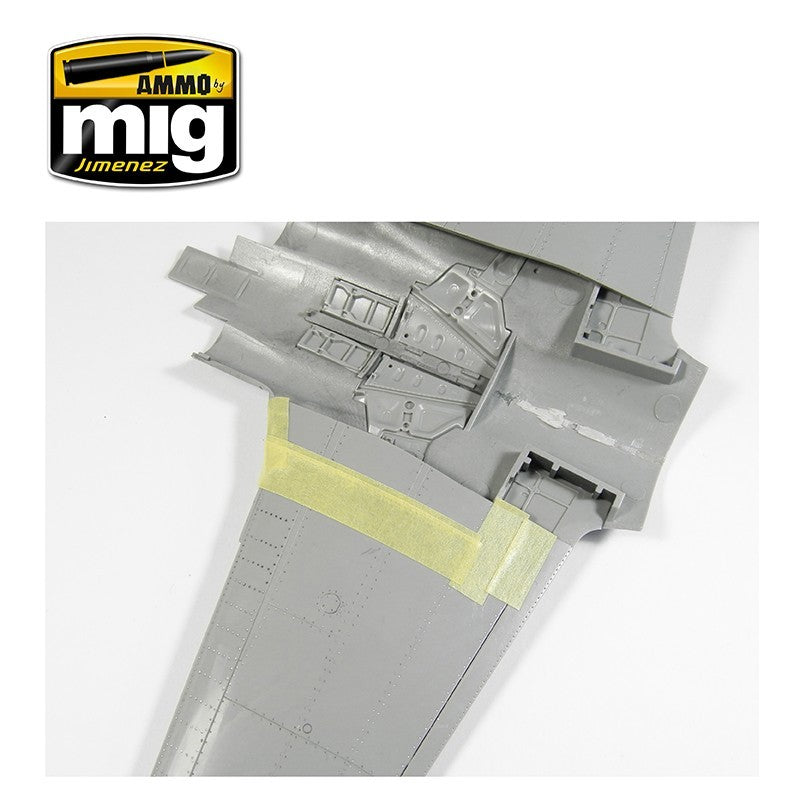 Ammo Mig Anti-Slip Paste – Black Color (for 1/72 & 1/48) | 8432074020349