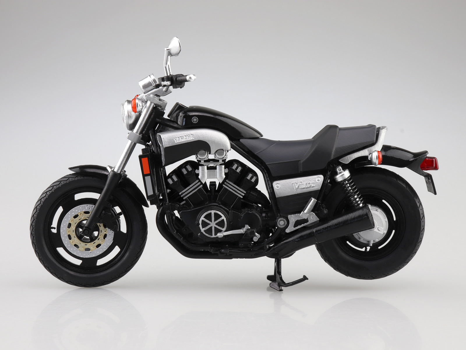 Aoshima 1/12 Yamaha Vmax Black 2