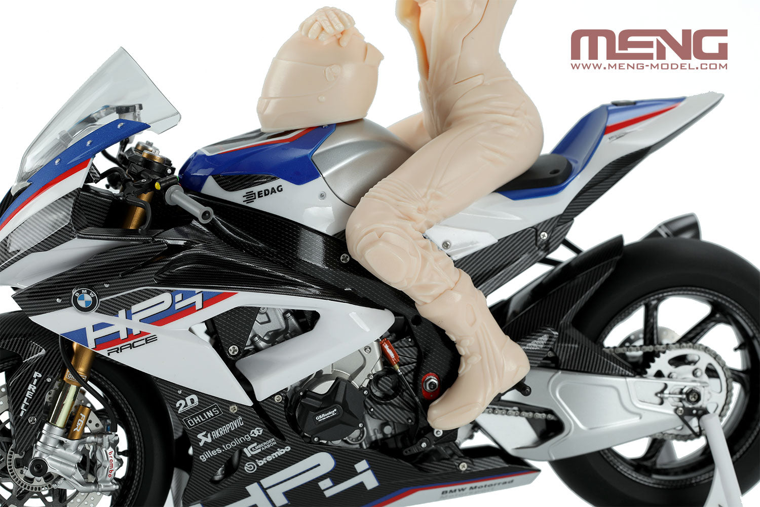 Meng 1/9 Racer Girl