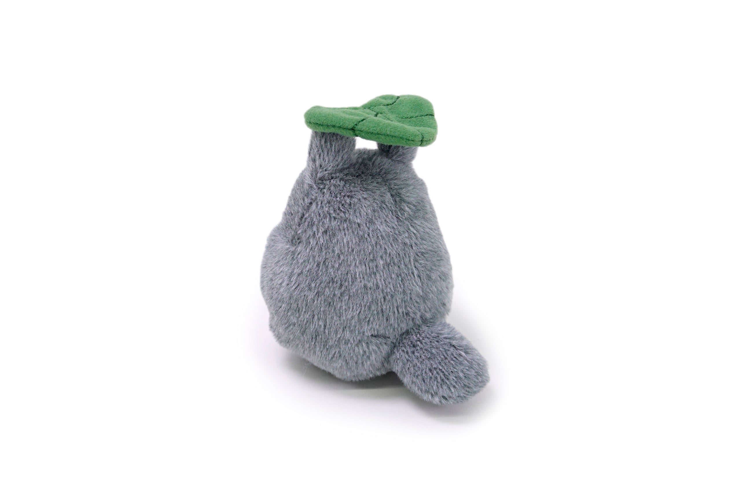 Sun Arrow Studio Ghibli Plush Totoro with Leaf Beanbag (S) "My Neighbor Totoro" | 45557143633