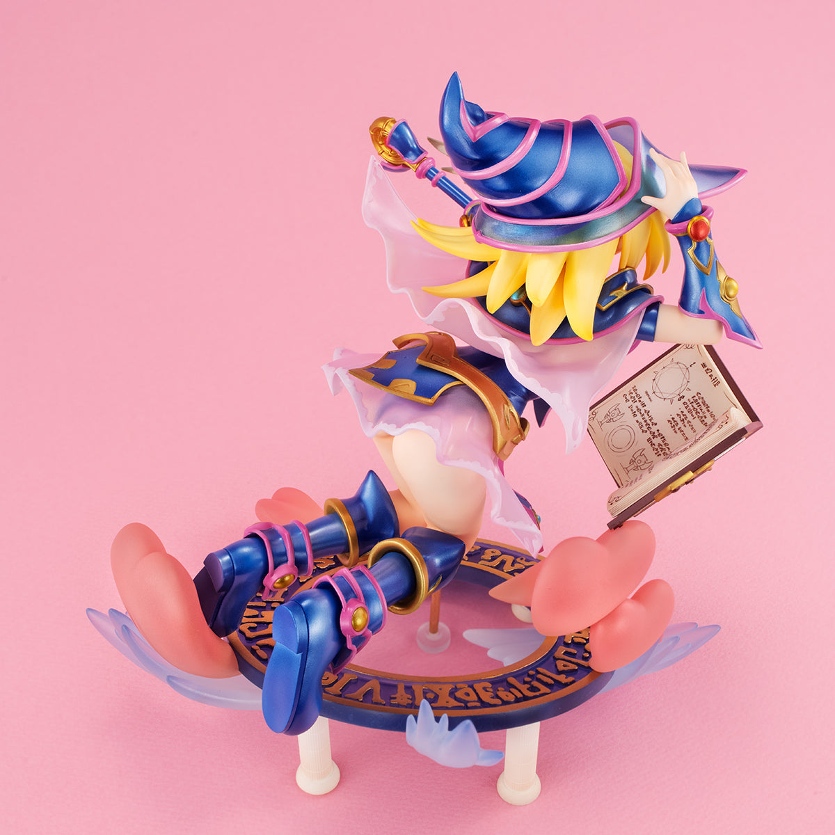 Megahouse Art Works Monsters Dark Magician Girl "Yu-Gi-Oh" | 4535123837579