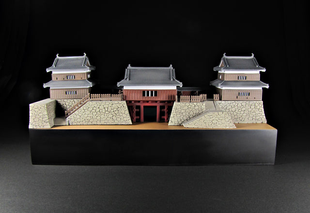 Good Smile Company Shinsyuy Ueda Castle with Sanada Kabuto Paper Craft Re-Run 1/200 Scale Model Kit