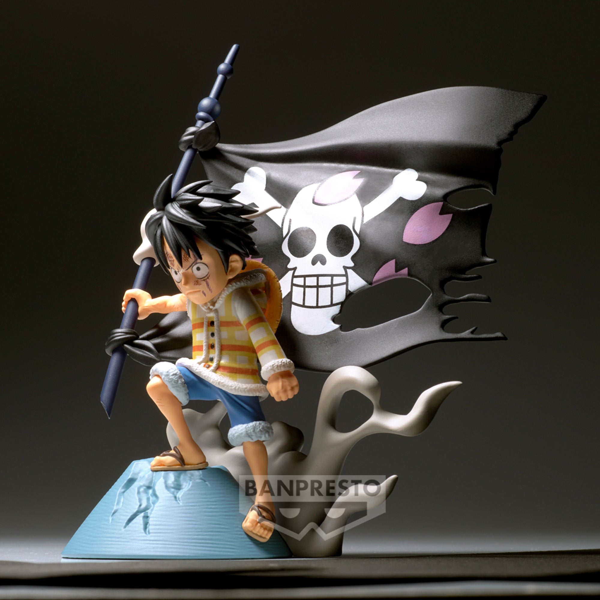 Bandai World Collectable Figure Log Stories - Monkey D. Luffy "One Piece"