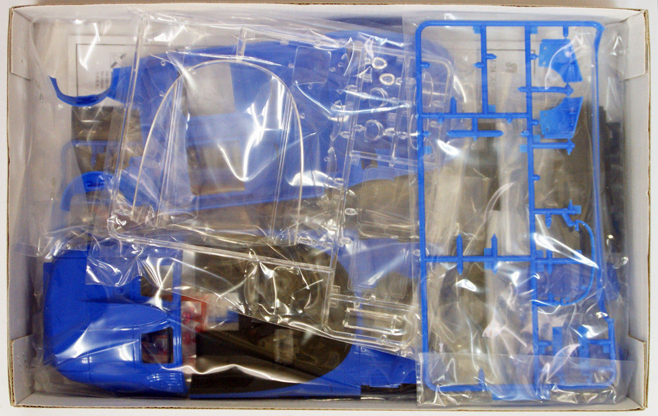 Fujimi 1/24 SPINNER with Paint body version Original Package | 4968728091341