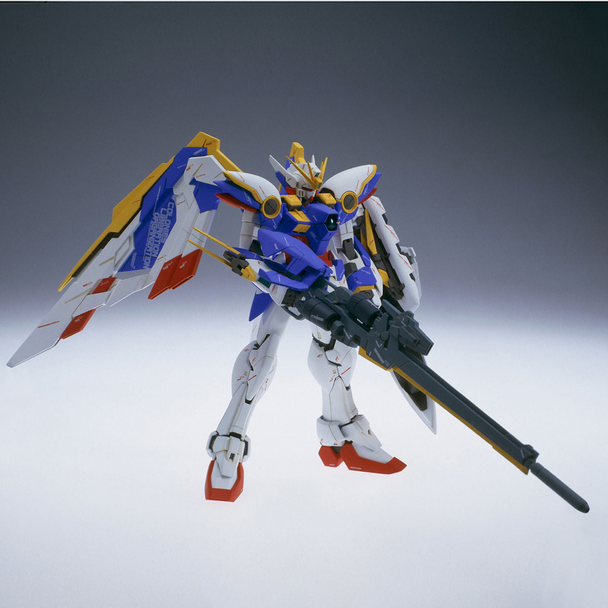 Bandai MG 1/100 Wing Gundam (Ver. Ka) 'Gundam Wing: Endless Waltz' | 4573102628398