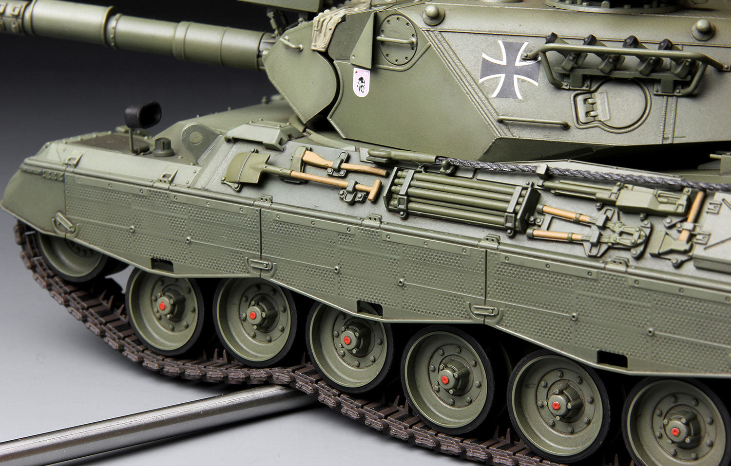 Meng 1/35 German Main Battle Tank Leopard 1 A3/A4 | 4897038550388