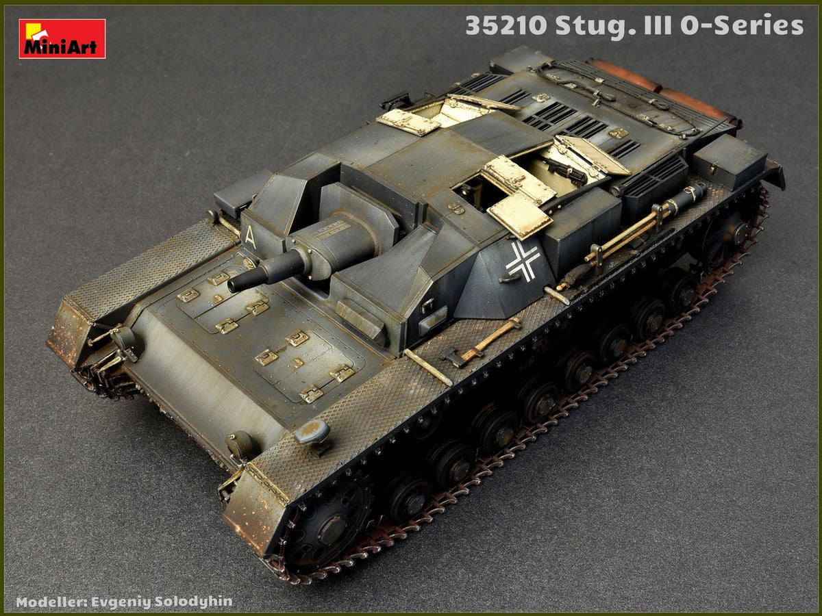 MiniArt 1/35 Stug.III 0-Series | 4820183311580