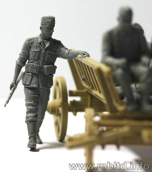 MASTER BOX 1/35 Road to the Rear