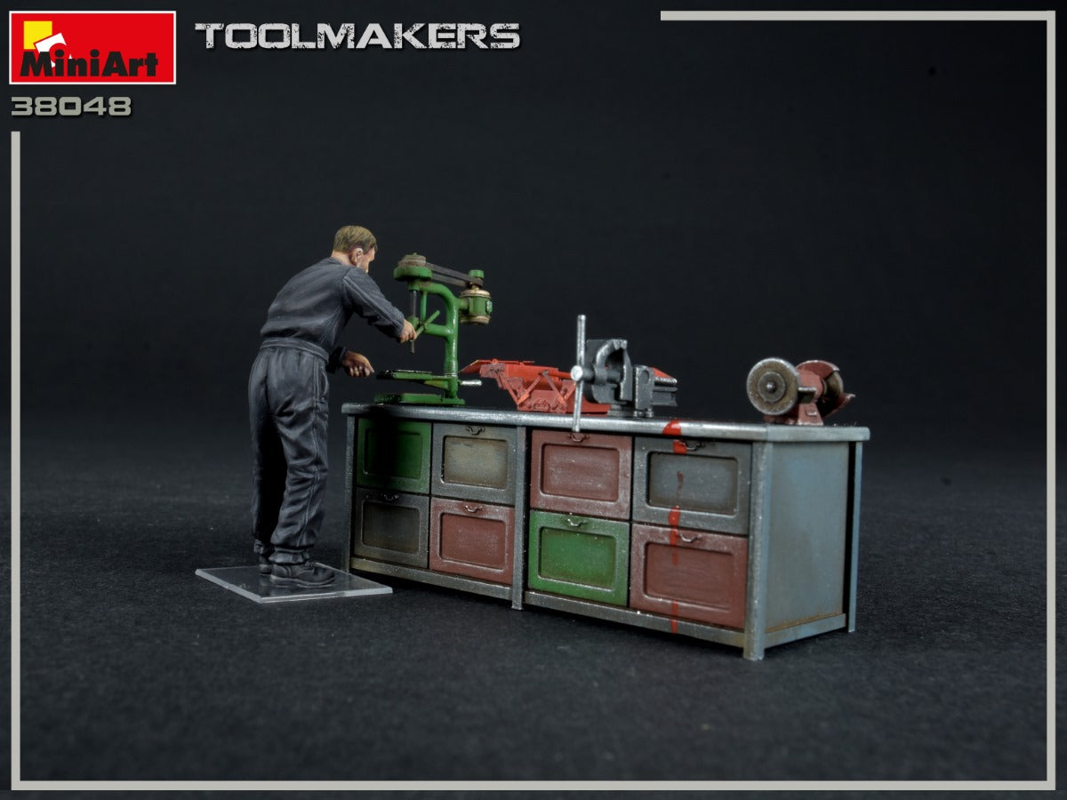 MiniArt 1/35 Toolmakers | 4820183313652