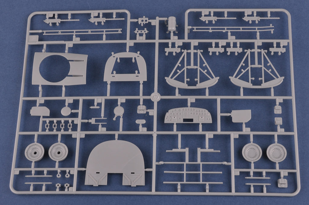 Hobby Boss 1/32 B-24J Liberator | 6939319232113