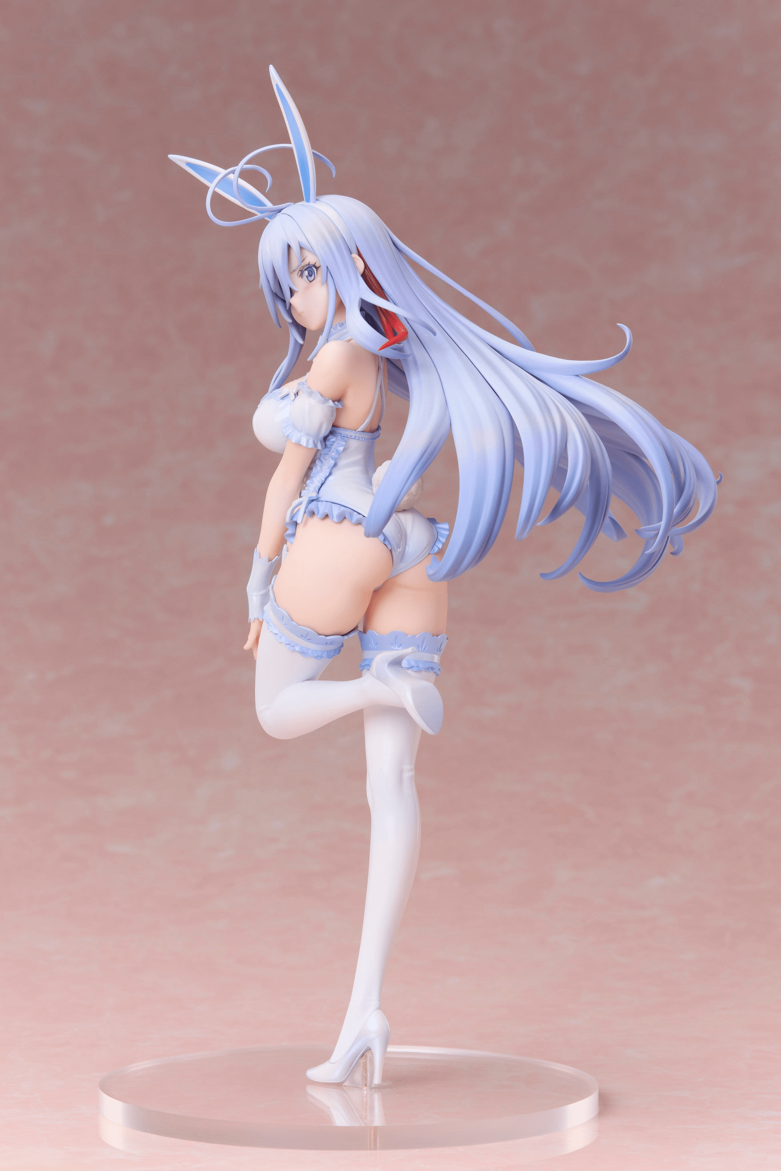 Lena Bunny Ver. 1/7 Scale Figure | 4534530934765