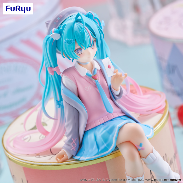 FURYU Corporation Hatsune Miku　Noodle Stopper Figure -Love Blazer-