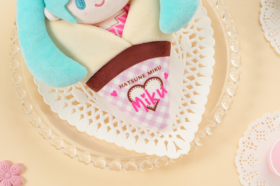 Character Vocal Series 01: Hatsune Miku Crêpe Mascot Keychain B | 4580416929684
