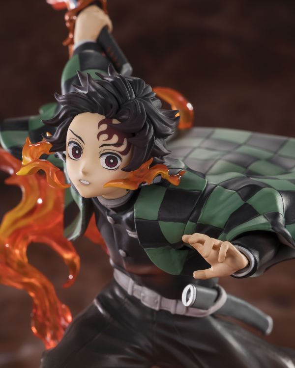 TAMASHII NATIONS TANJIRO KAMADO KYOJURO RENGOKU'S SWORD GUARD ver. "Demon Slayer: Kimetsu no Yaiba", TAMASHII NATIONS FiguartsZERO | 4573102676016