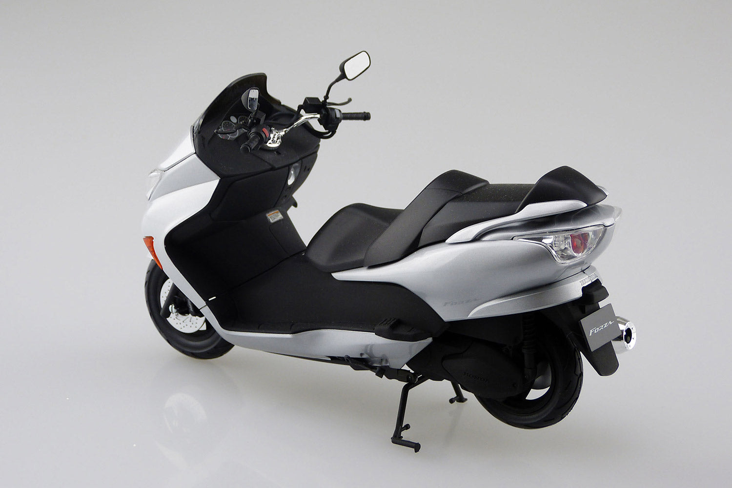 Aoshima 1/12 Honda MF08 Forza '06
