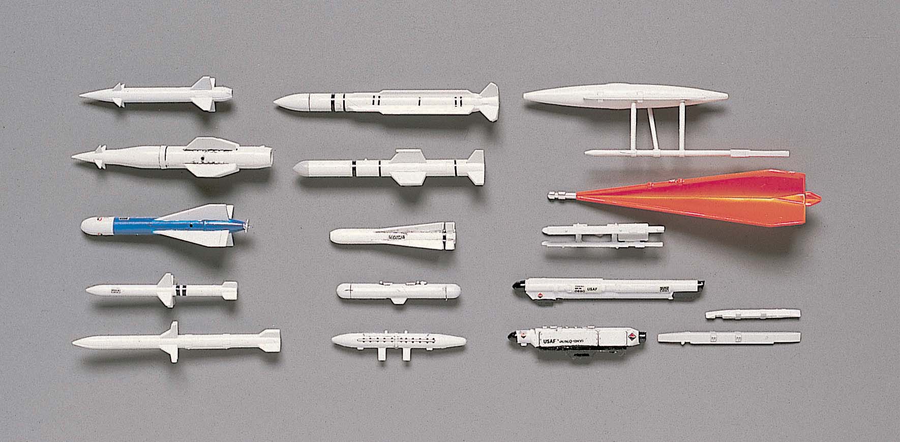 Hasegawa [X72-4] 1:72 U.S. AIRCRAFT WEAPONS IV