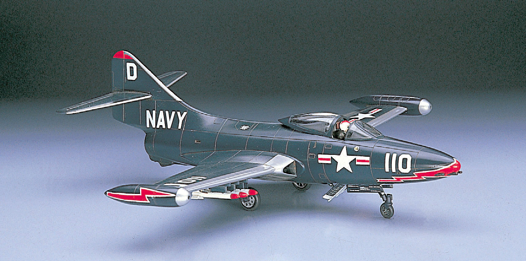 Hasegawa [B12] 1:72 F9F-2 PANTHER | 4967834012424